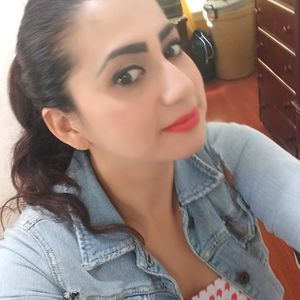 Meet your Posher, Andrea